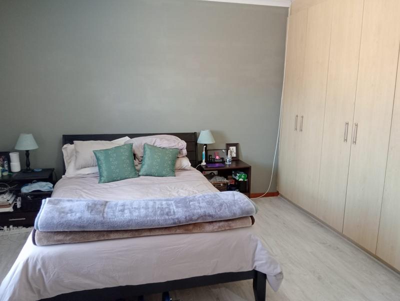 4 Bedroom Property for Sale in Brackenfell South Western Cape